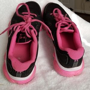 Youth Under Armour sneakers size 3